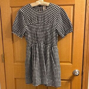 🤍 🖤NWT Maeve Black & White Gingham  Mini Dress with Smocking